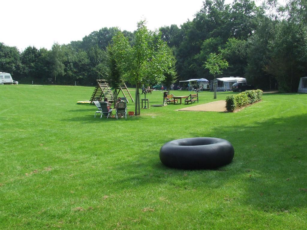 Holiday Home Ossa Basecamp Sint Odiliënberg Chambre photo