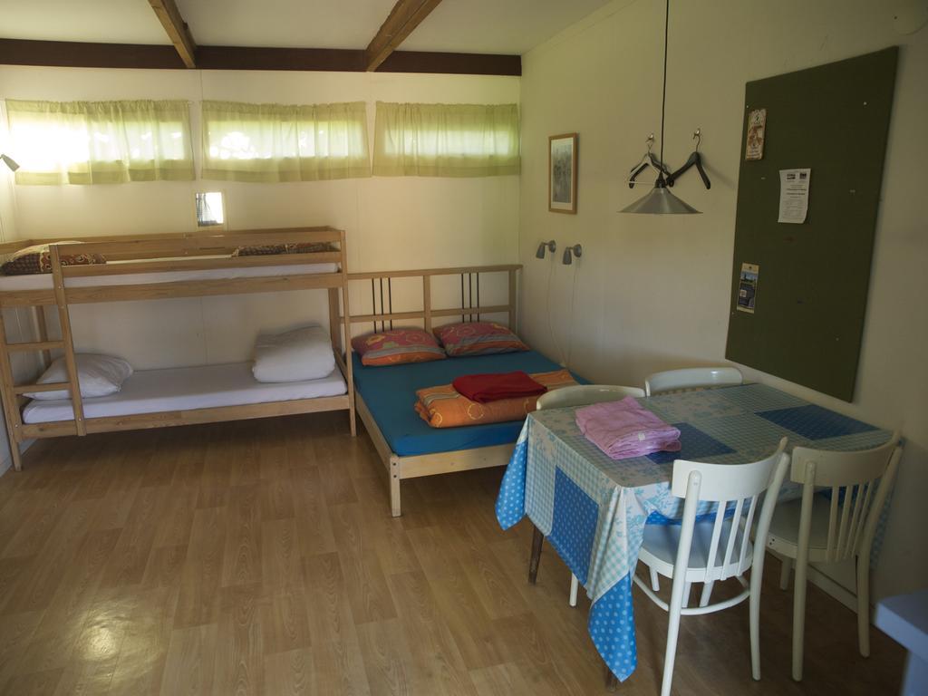 Holiday Home Ossa Basecamp Sint Odiliënberg Chambre photo